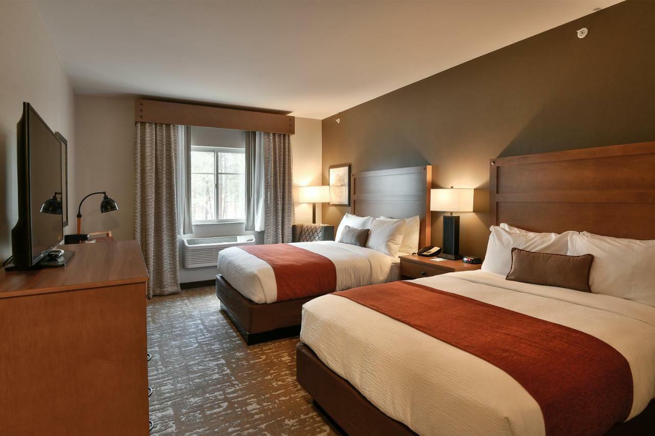 Grandstay Hotel & Suites Sisters Exterior foto
